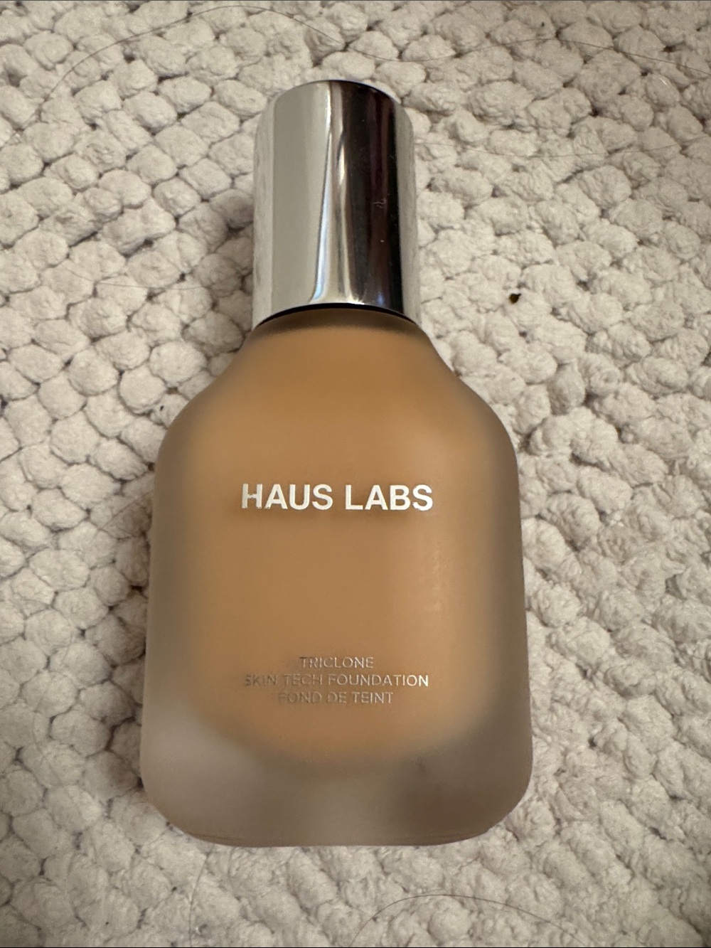 Shade 250 Haus Labs By Lady Gaga Triclone Foundation